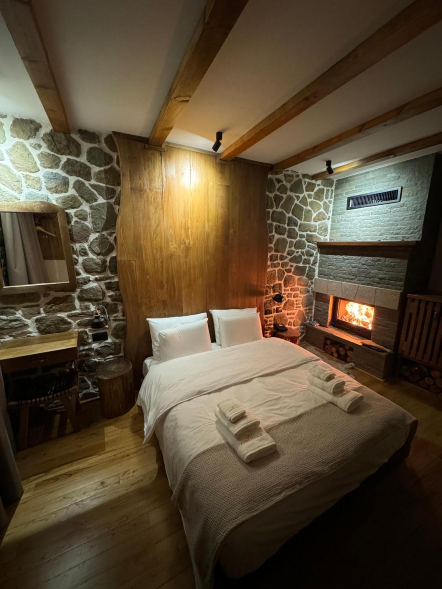Hotel Ambassador Voskopojë Exteriér fotografie